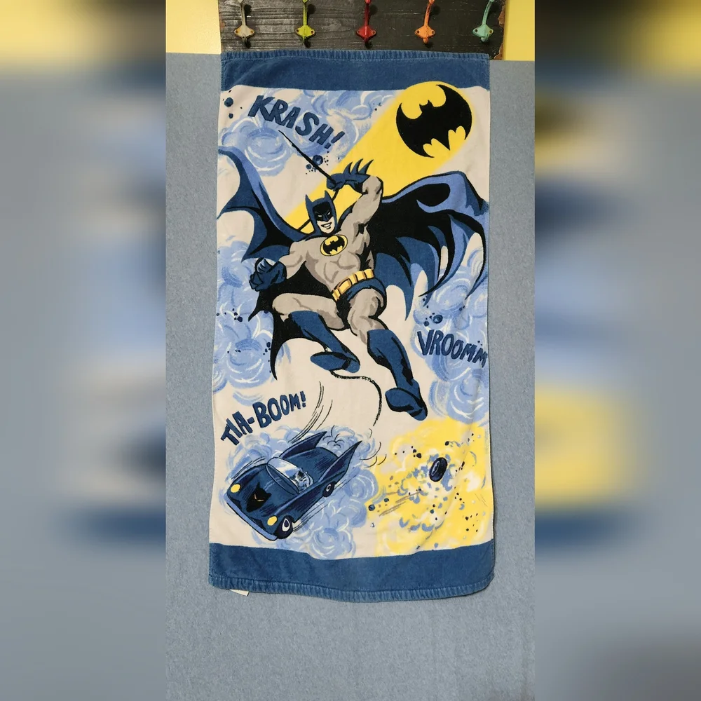 Potterybarn Kids DC Comics Batman bath towel